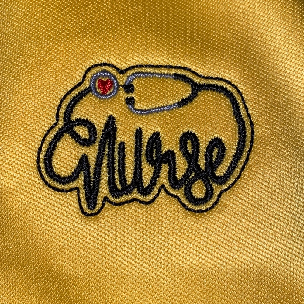 🌔Nurse yellow & black pull over, size large🌔
